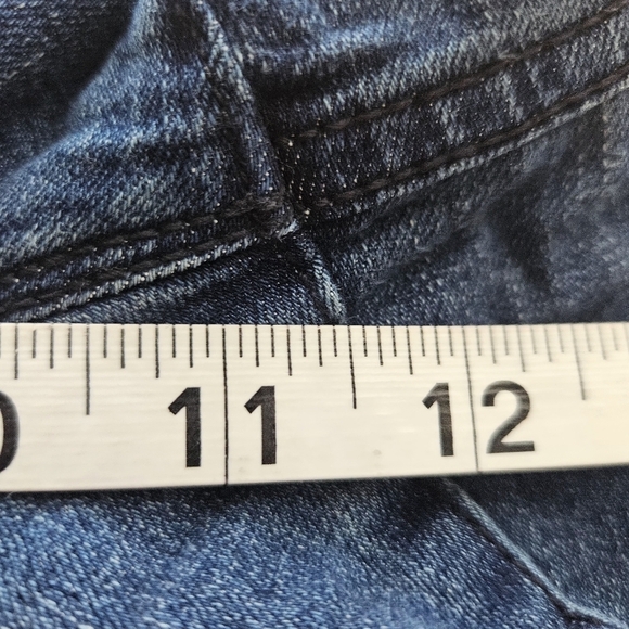 DKNY Womens Jean Shorts Size 8 - Picture 10 of 12